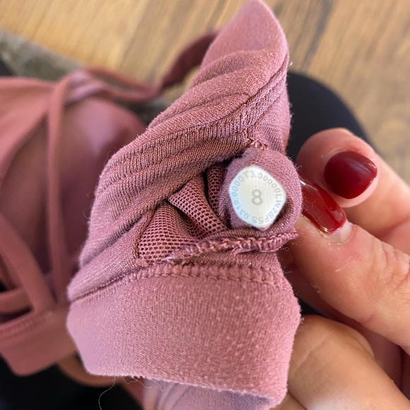 Lululemon Calm Within Bra Size 8 - Picture 4 of 5